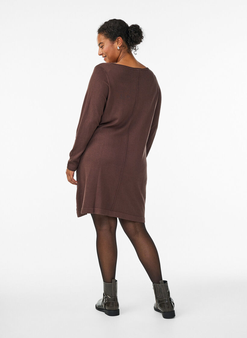 Strickkleid aus Baumwoll-Viskose-Mischung, Braun, Model image number 2