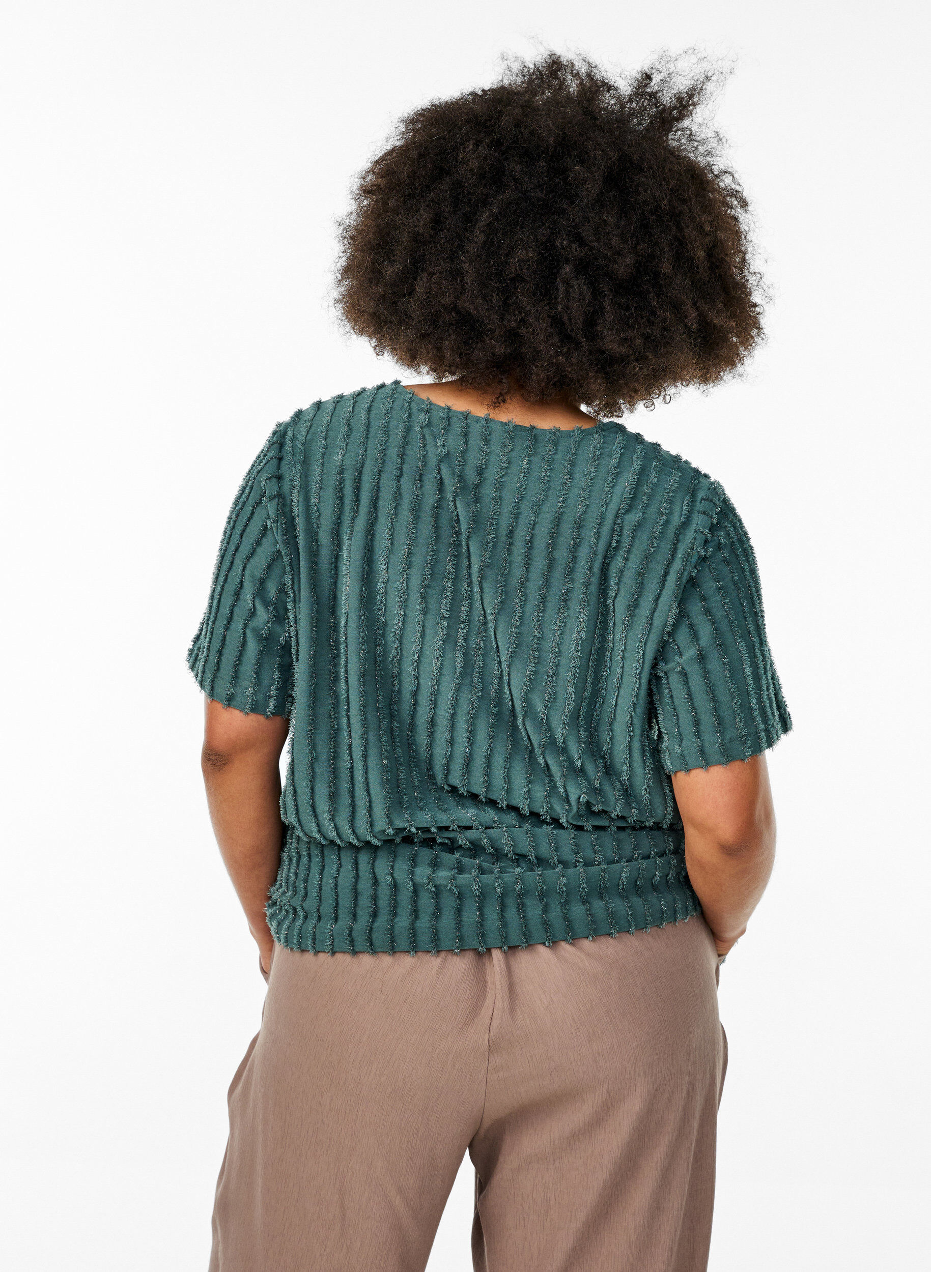 Zizzi Bluse mit kurzen &Auml;rmeln und Streifenstruktur, Gr&uuml;n, Model image number 2