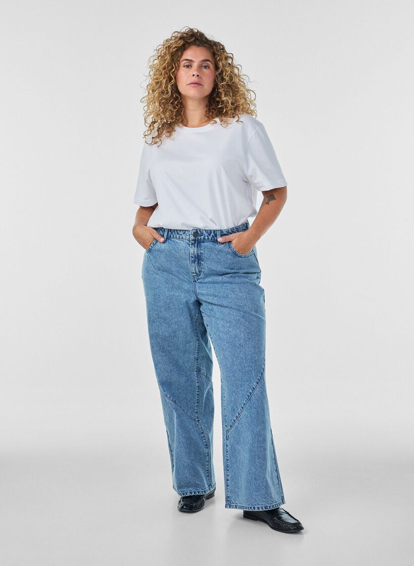 Jeans in weiter Passform mit Nahtdetails, Blau, Model image number 0