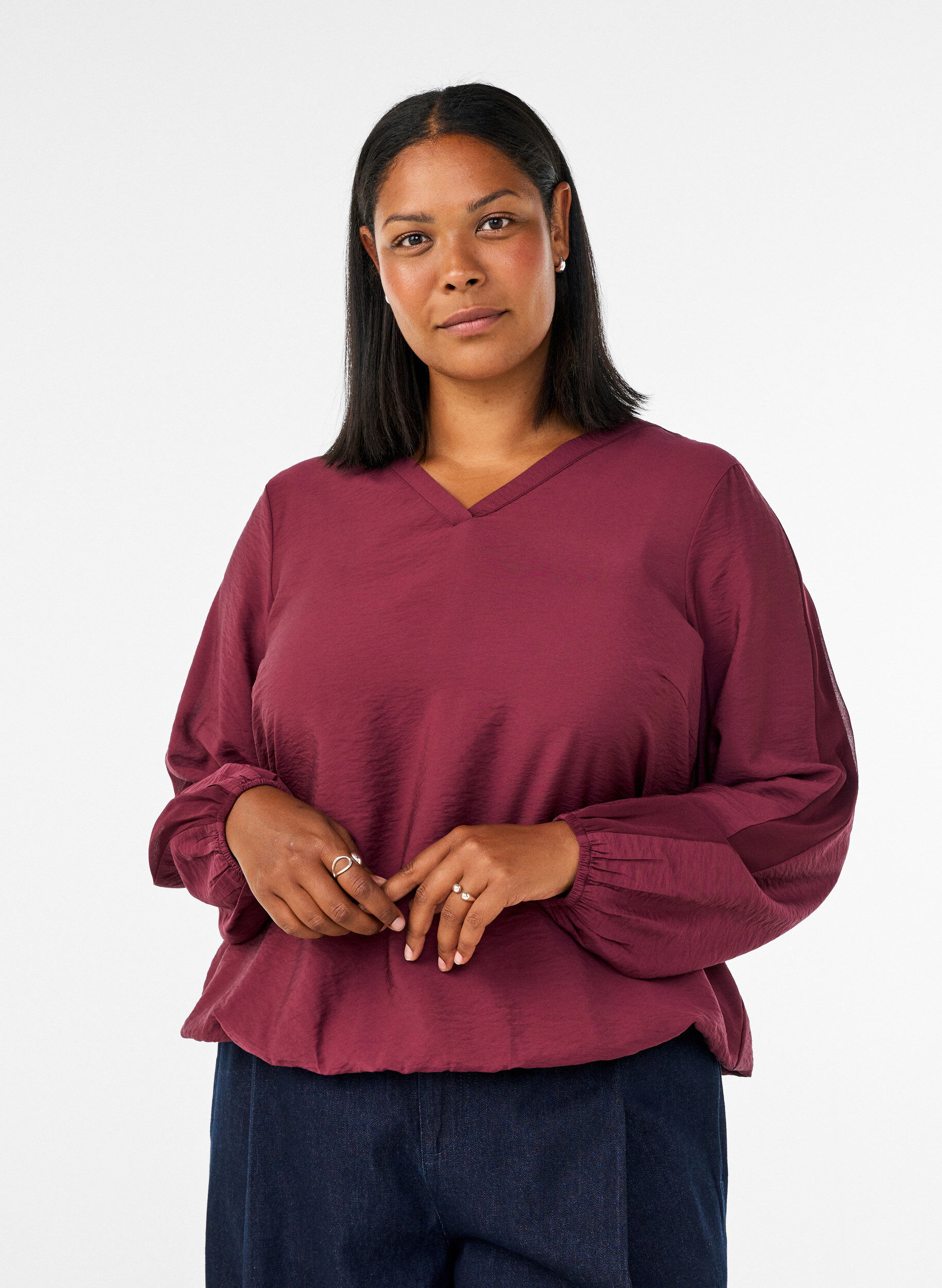 Bluse mit Balloneffekt und Chiffondetails, Rot, Model