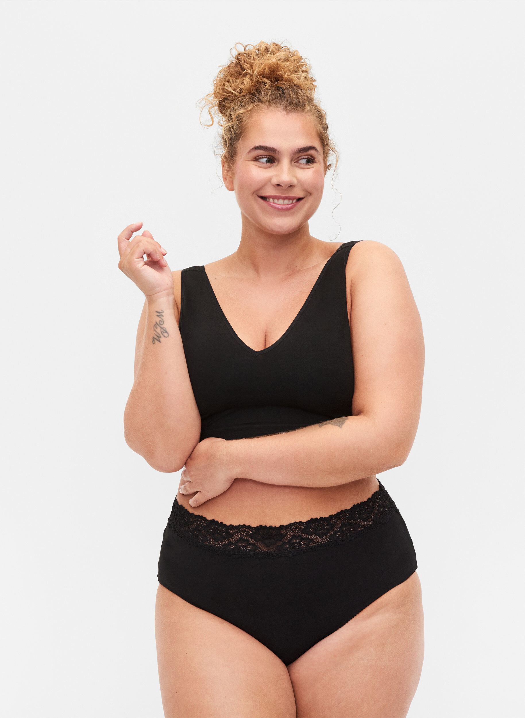 Zizzi 2er-Pack Baumwollslips mit Spitze, Schwarz, Model image number 0