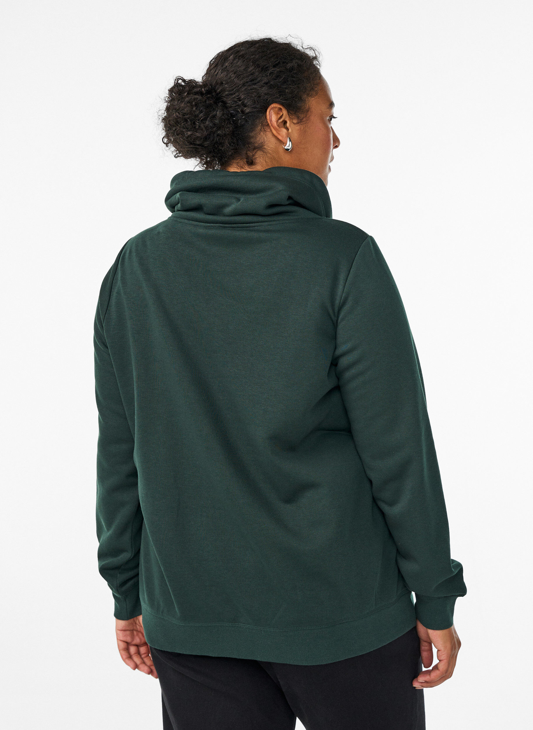 Zizzi Sweatshirt mit hohem Kragen und Taschen, Gr&uuml;n, Model image number 2