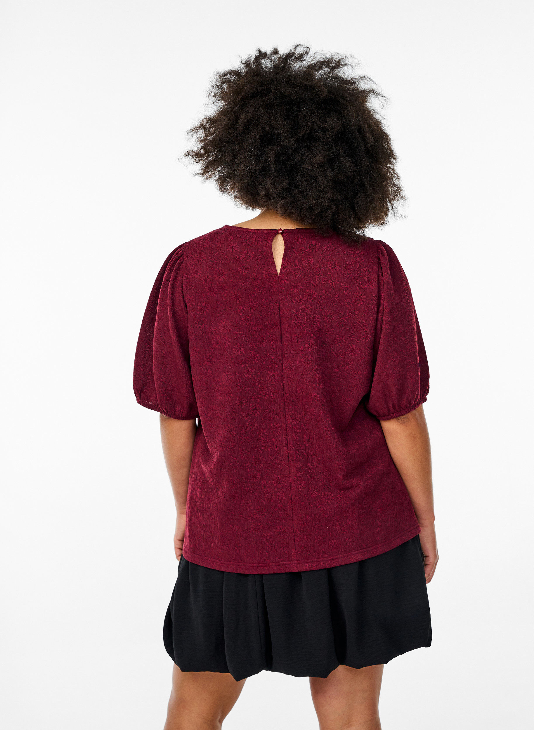 Zizzi Strukturierte Bluse mit kurzen &Auml;rmeln, Dunkles Bordeaux, Model image number 2