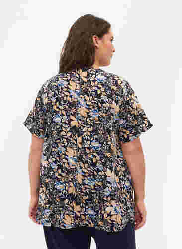 FLASH - Bluse mit kurzen Ärmeln und Print, Brown Blue Flower, Model image number 1
