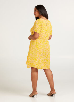 Kleid mit kurzen Ärmeln, Yellow Branch, Model image number 1