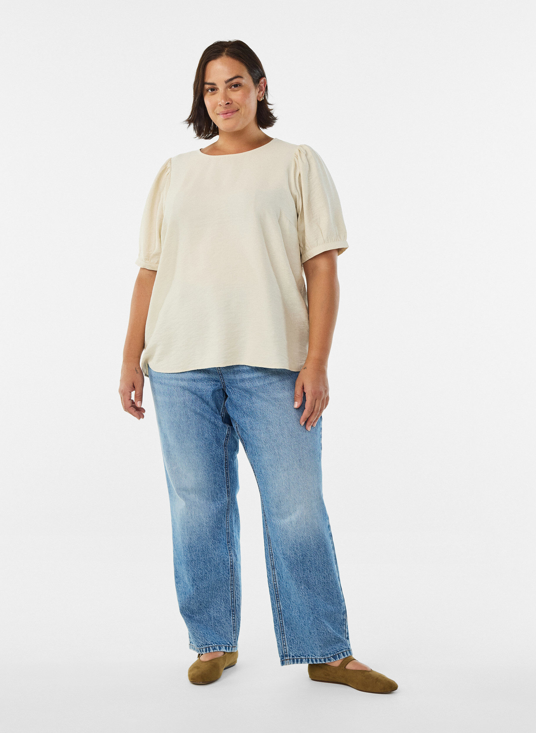 Zizzi Bluse aus Viskose mit halben &Auml;rmeln, Beige, Model image number 1