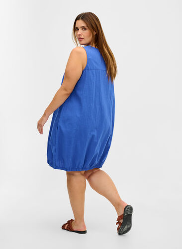 Ärmelloses Kleid aus Baumwolle, Dazzling Blue, Model image number 1