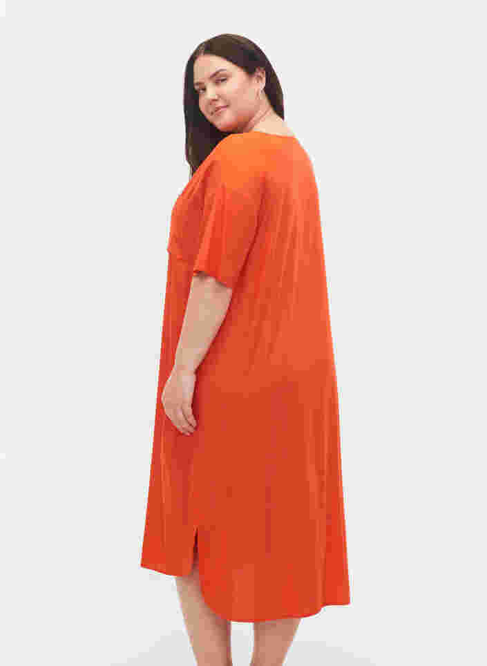 Kurzärmeliges Hemdkleid aus Viskose, Mandarin Red, Model image number 1