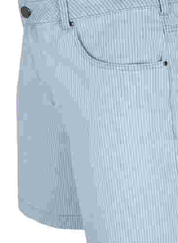 Denimshorts mit gestreiftem Muster, Light Blue Stripe, Packshot image number 2