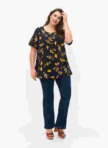 FLASH - Bluse mit kurzen Ärmeln und Print, Night Sky Yellow AOP, Model image number 2