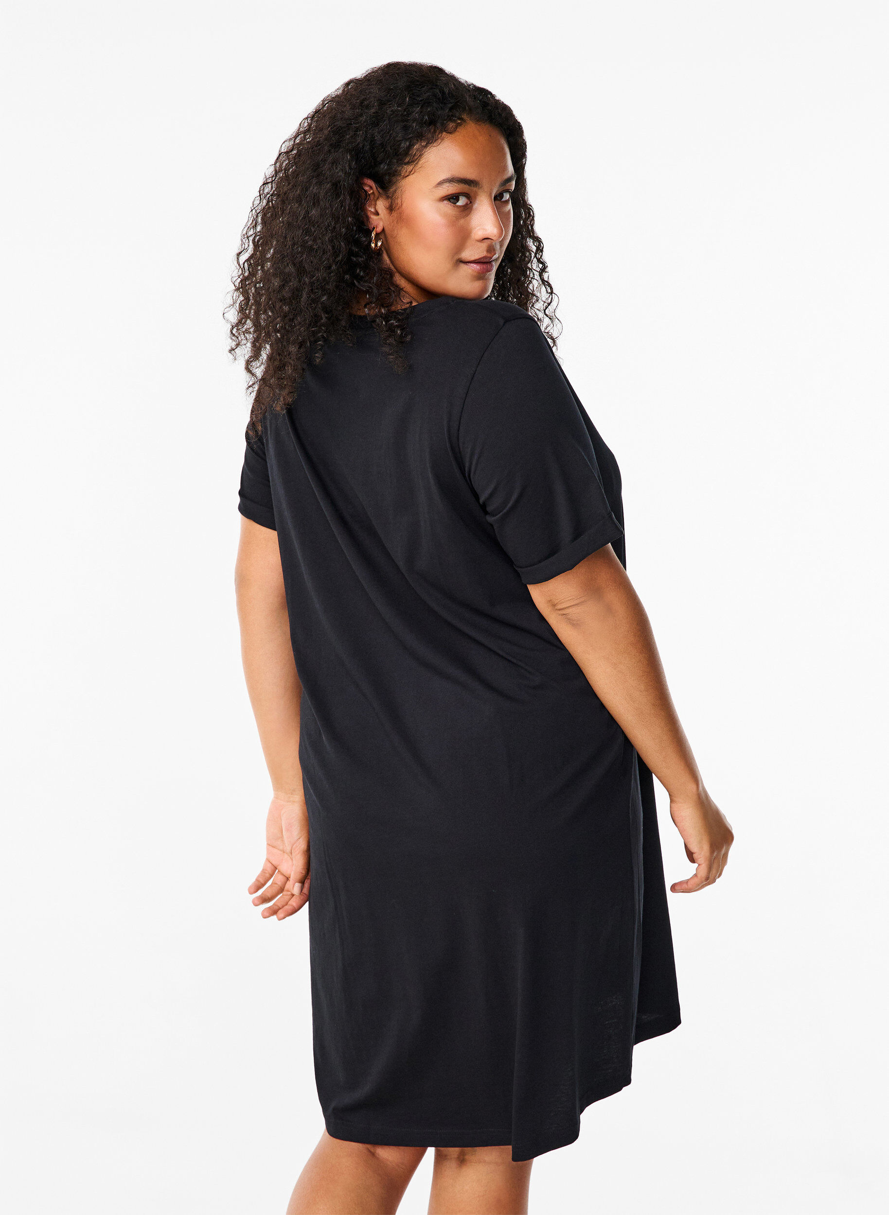Zizzi T-Shirt-Kleid aus Baumwolle, Black, Model image number 1