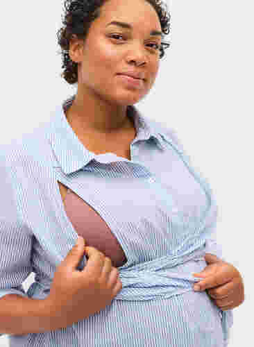 Schwangerschafts-Hemdkleid aus Baumwolle, Blue Stripe, Model image number 2