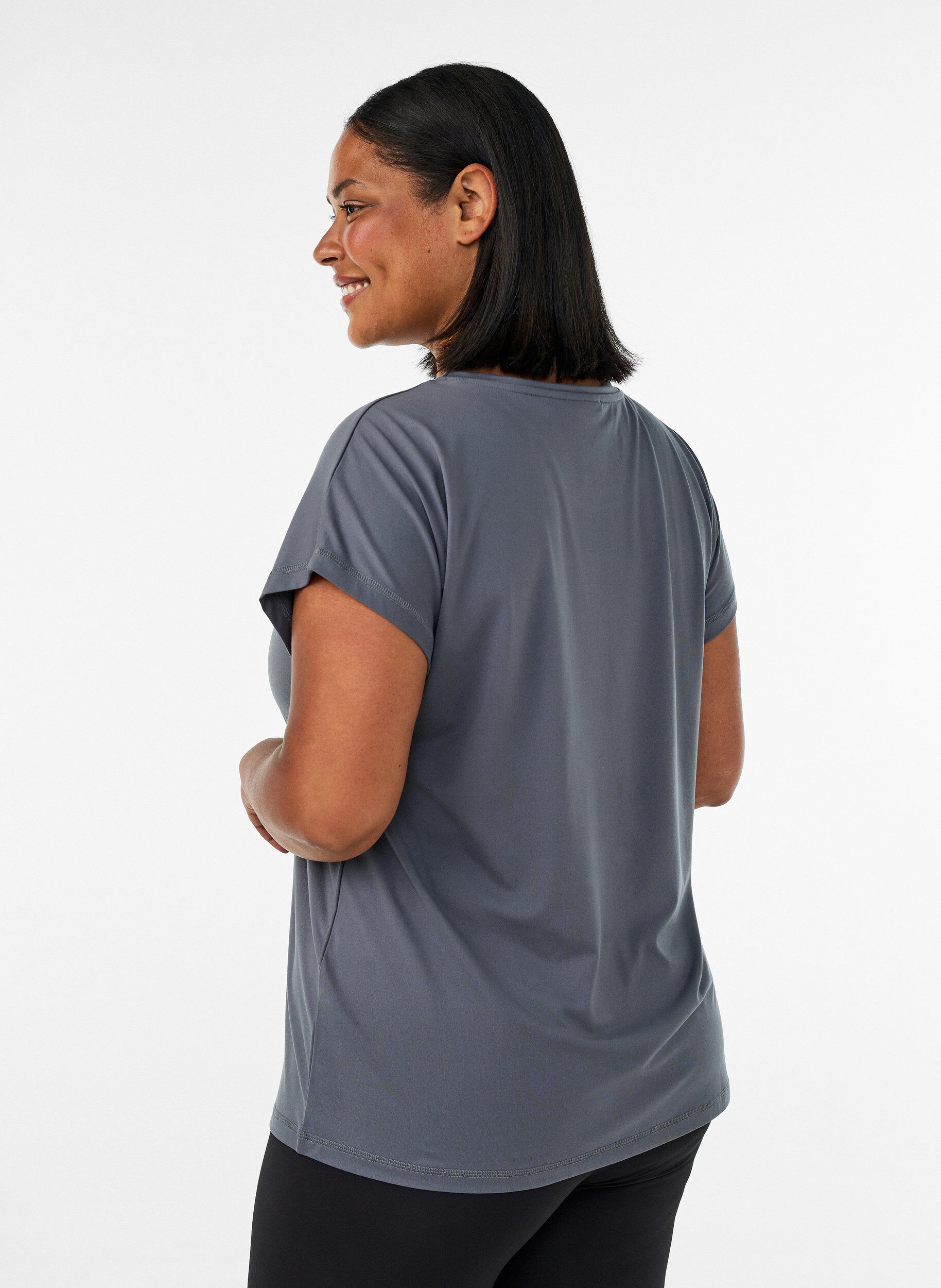 ZizziEinfarbiges Trainings-T-Shirt, Grau, Model image number 2