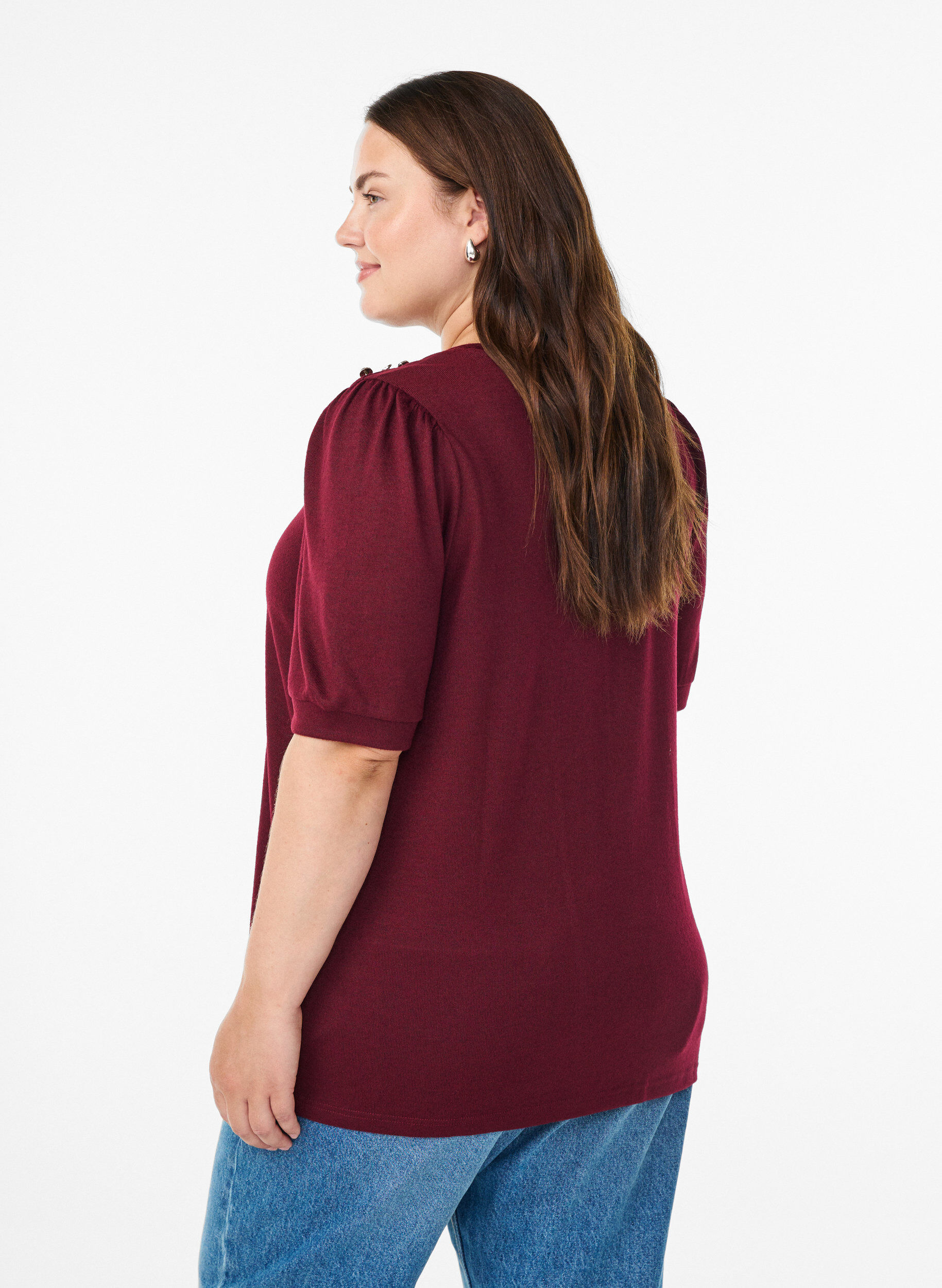 Zizzi Bluse mit Knopfdetail und kurzen Puff&auml;rmeln, Dunkles Bordeaux, Model image number 2