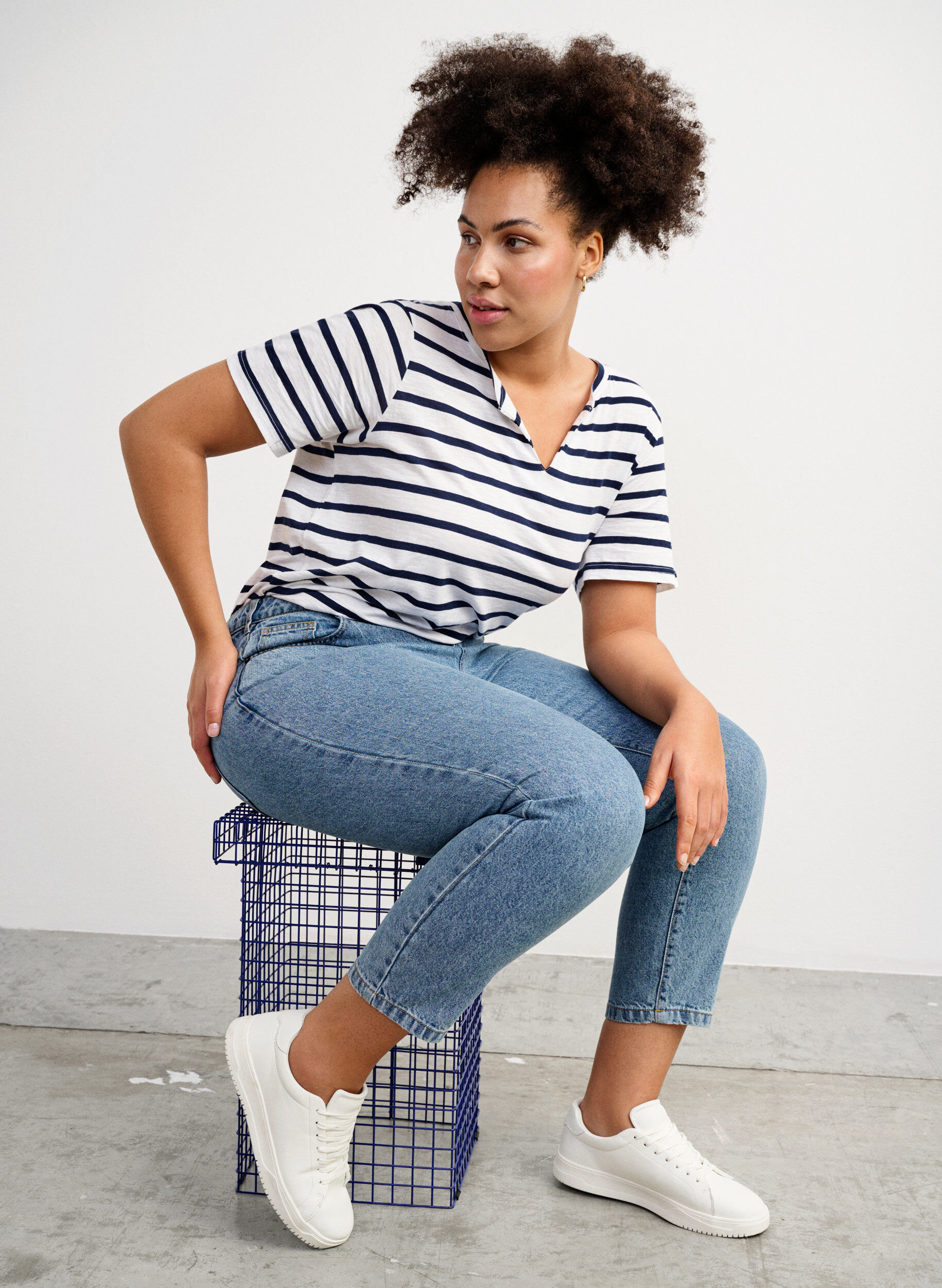 Zizzi Sneakers aus Leder mit breiter Passform, White, Image image number 0