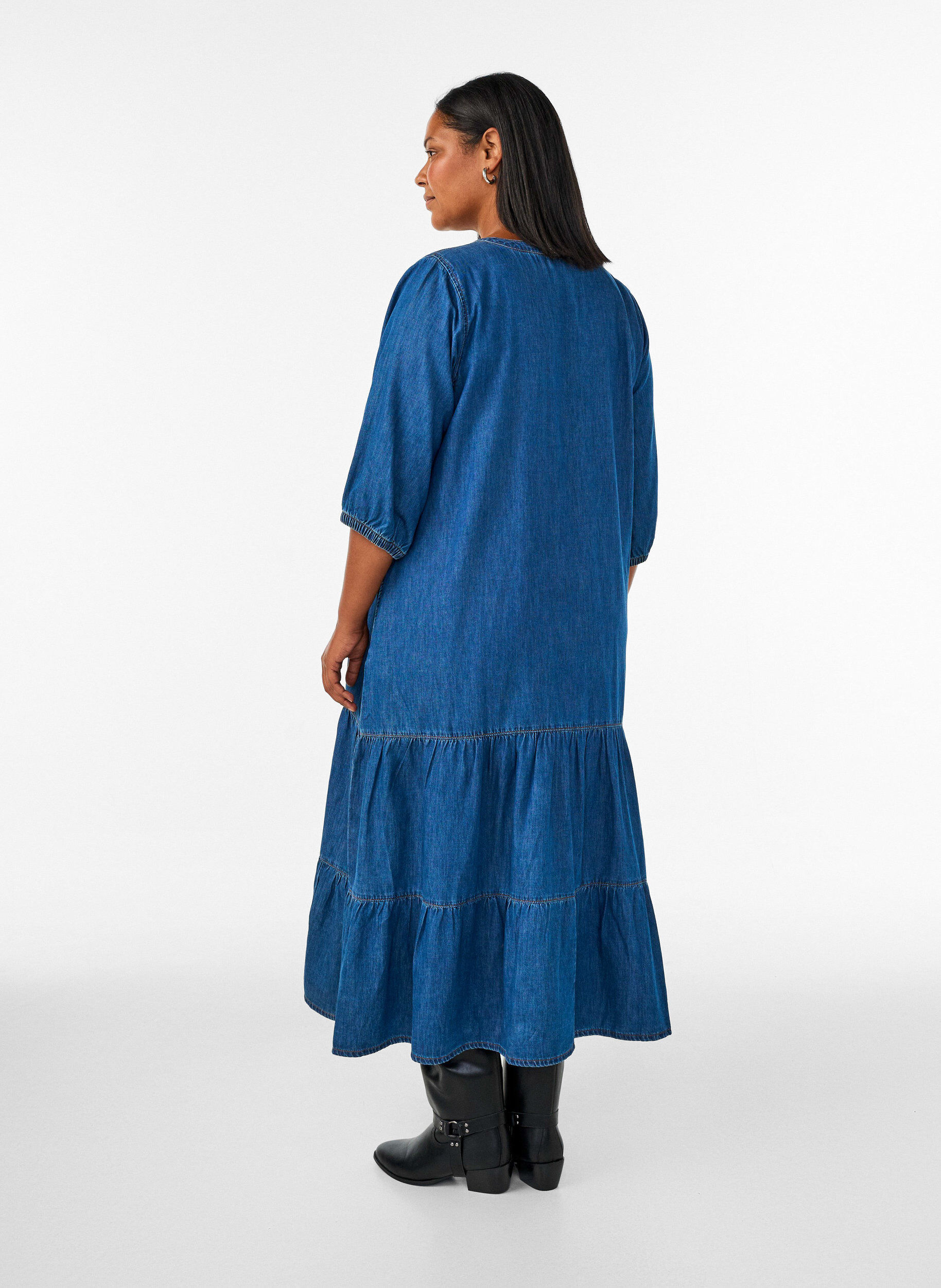 ZizziMaxikleid aus Denim mit ger&uuml;schten Stufen, Blau, Model image number 1