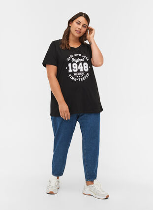 T-Shirt aus Bio-Baumwolle mit Printdetails, Black, Model image number 2