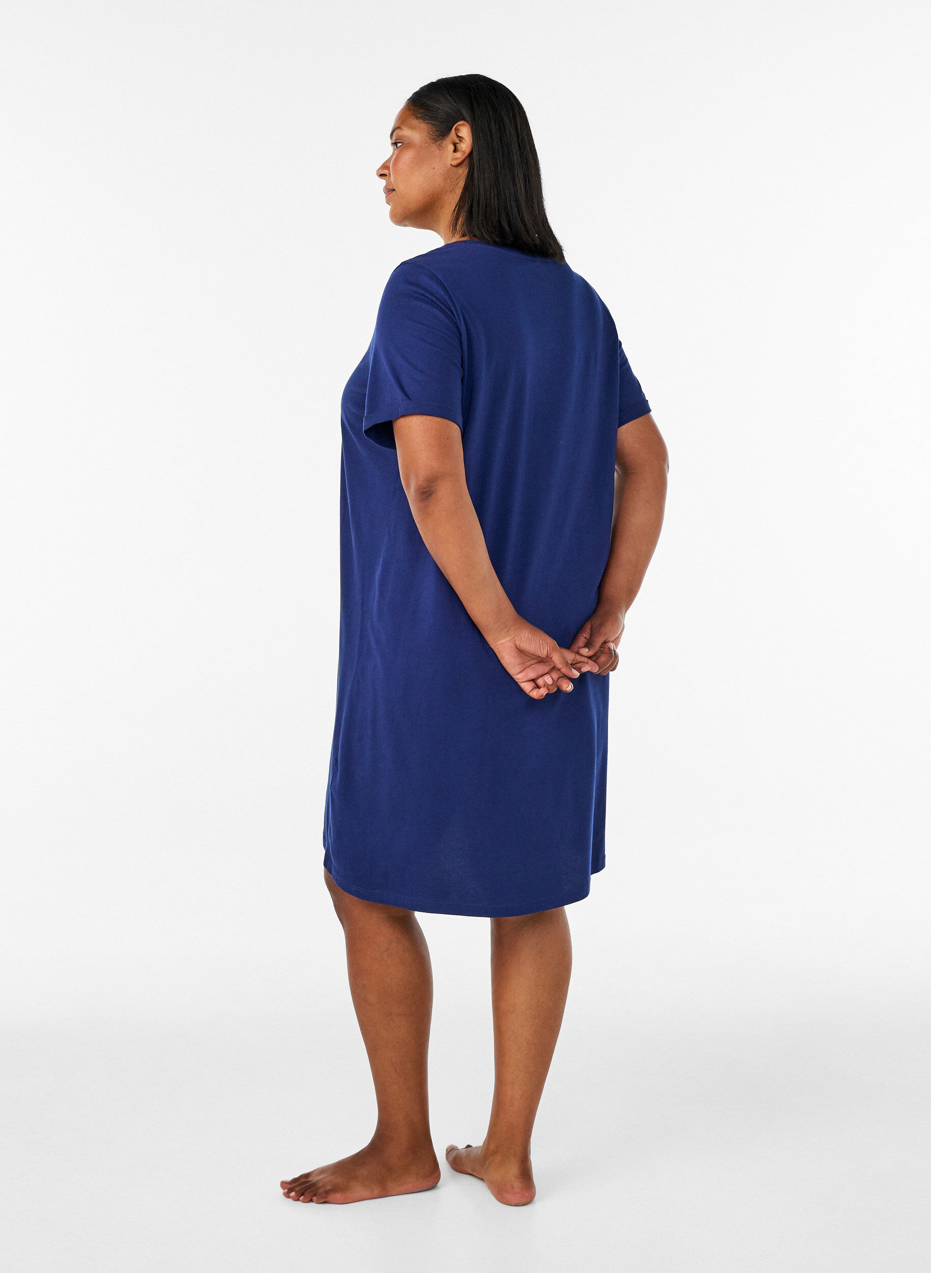 ZizziKurz&auml;rmeliges Nachthemd aus Bio-Baumwolle, Blau, Model image number 2
