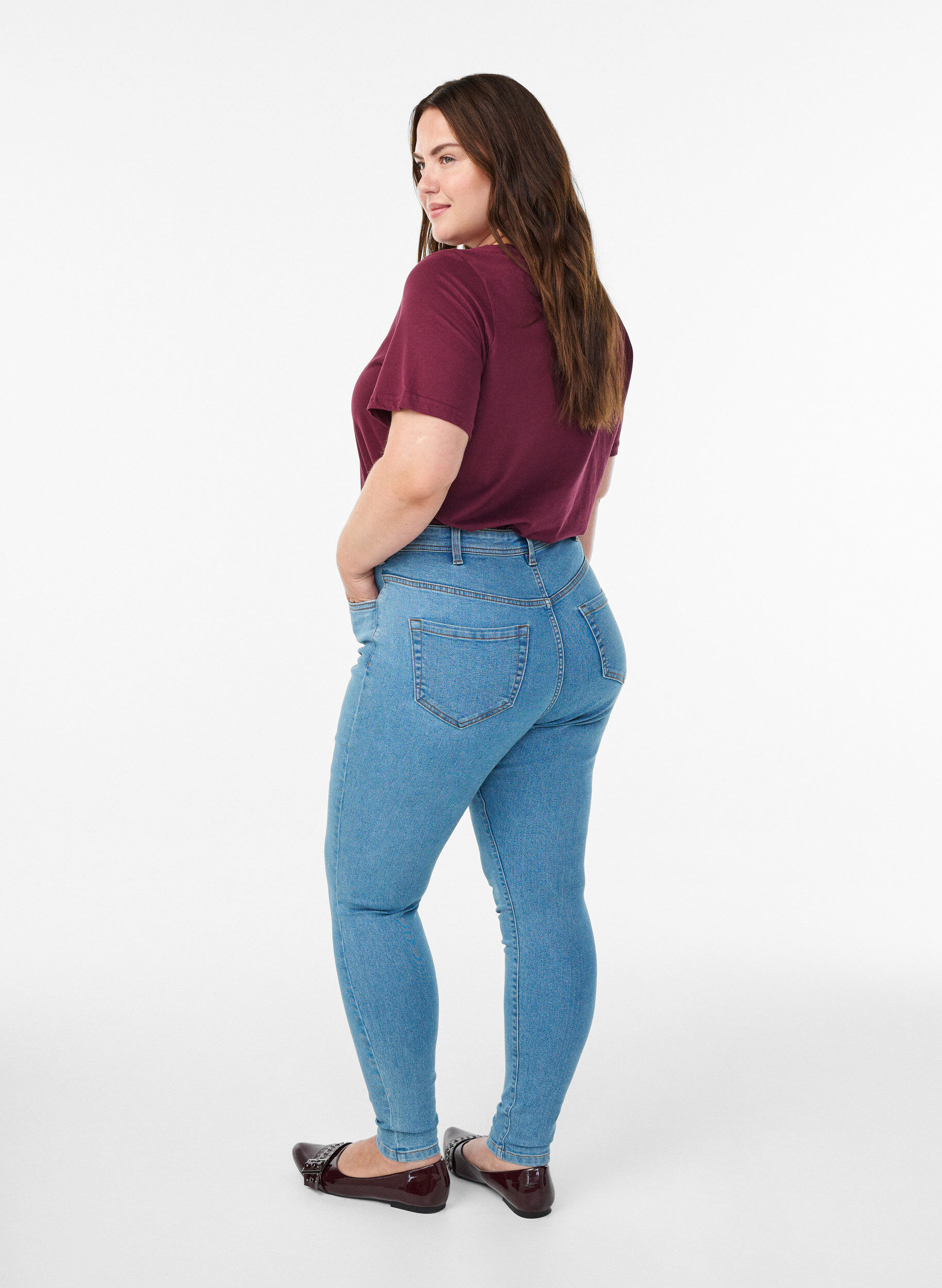 Zizzi Jeans mit Super Slim Fit, Blau, Model image number 1