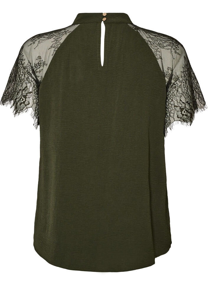 Bluse mit kurzen &Auml;rmeln aus Spitze und hohem Kragen, Gr&uuml;n, Packshot image number 1