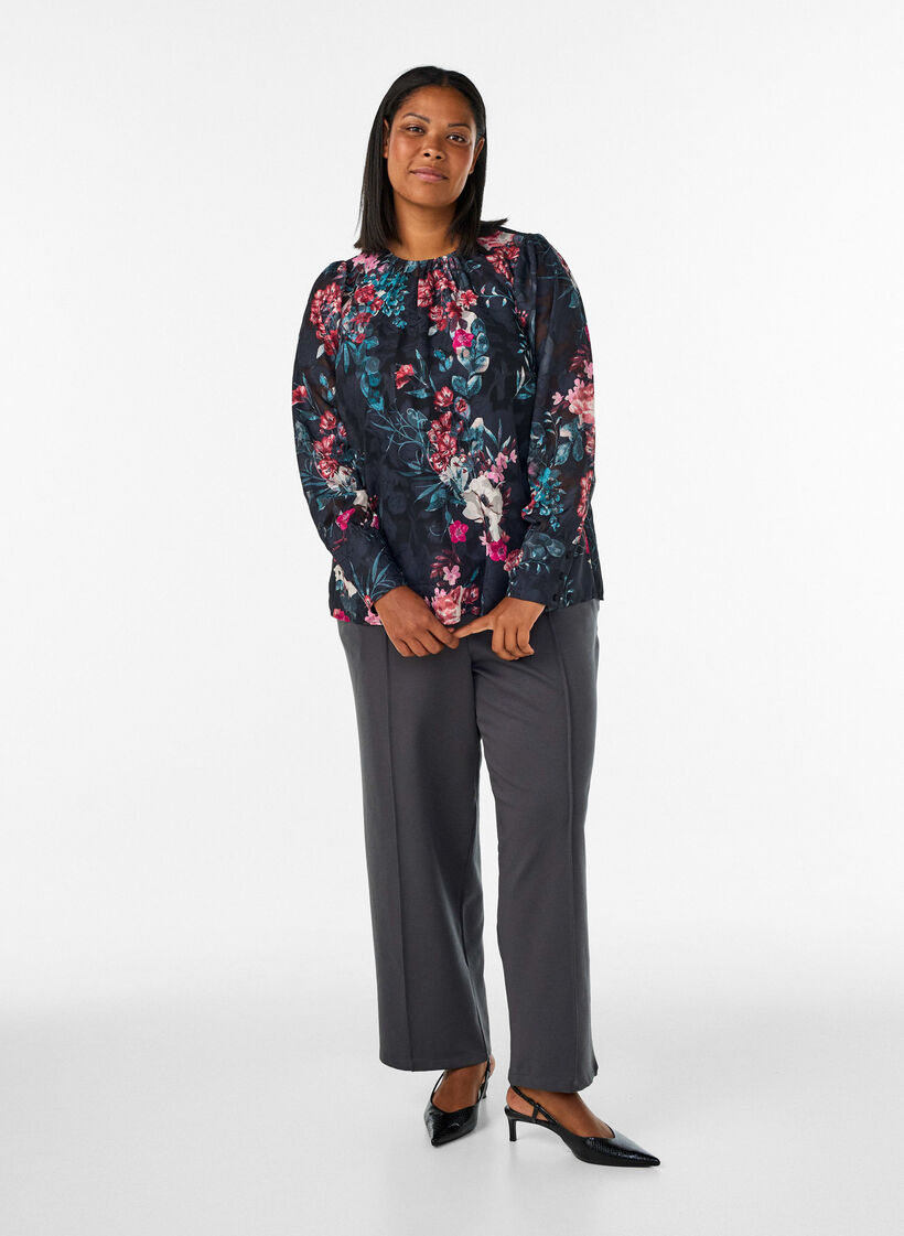 Gebl&uuml;mte Bluse mit Webstruktur, Schwarz, Model image number 1