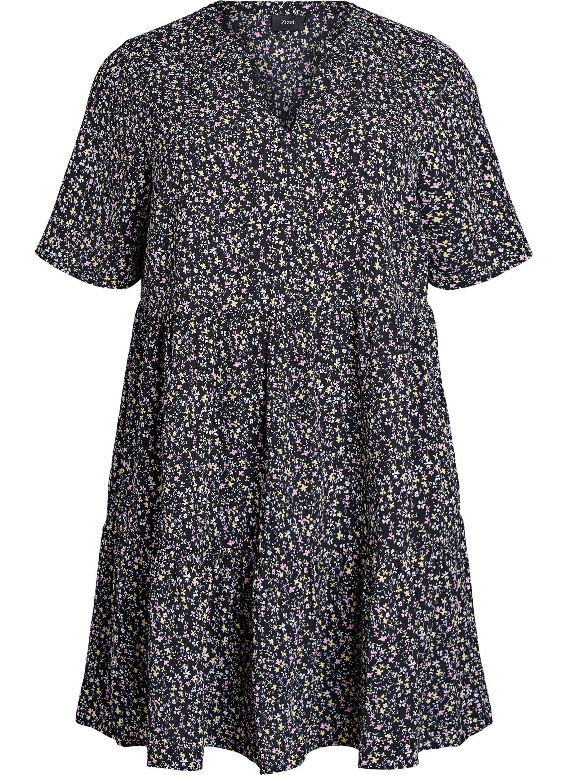 Zizzi Kurzarmkleid in A-Linienform mit Schnittlinien, Schwarz, Packshot image number 0