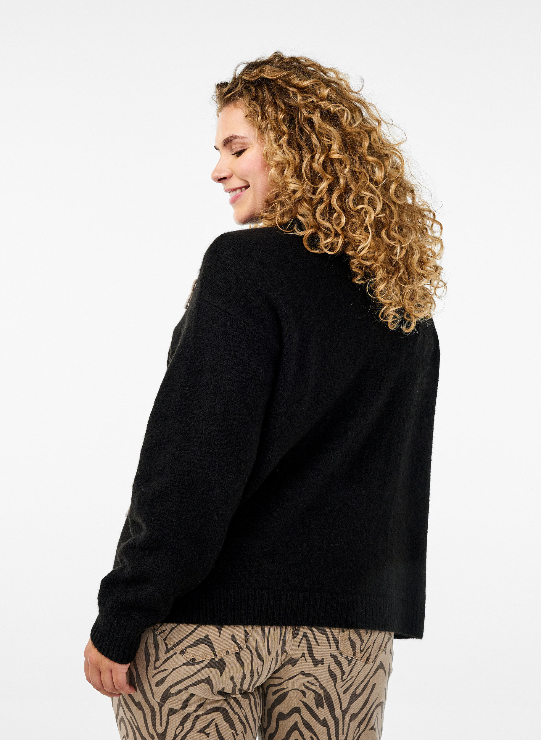 Zizzi Strickjacke aus Grobstrick mit Schleifenb&auml;ndern, Black Comb, Model image number 1
