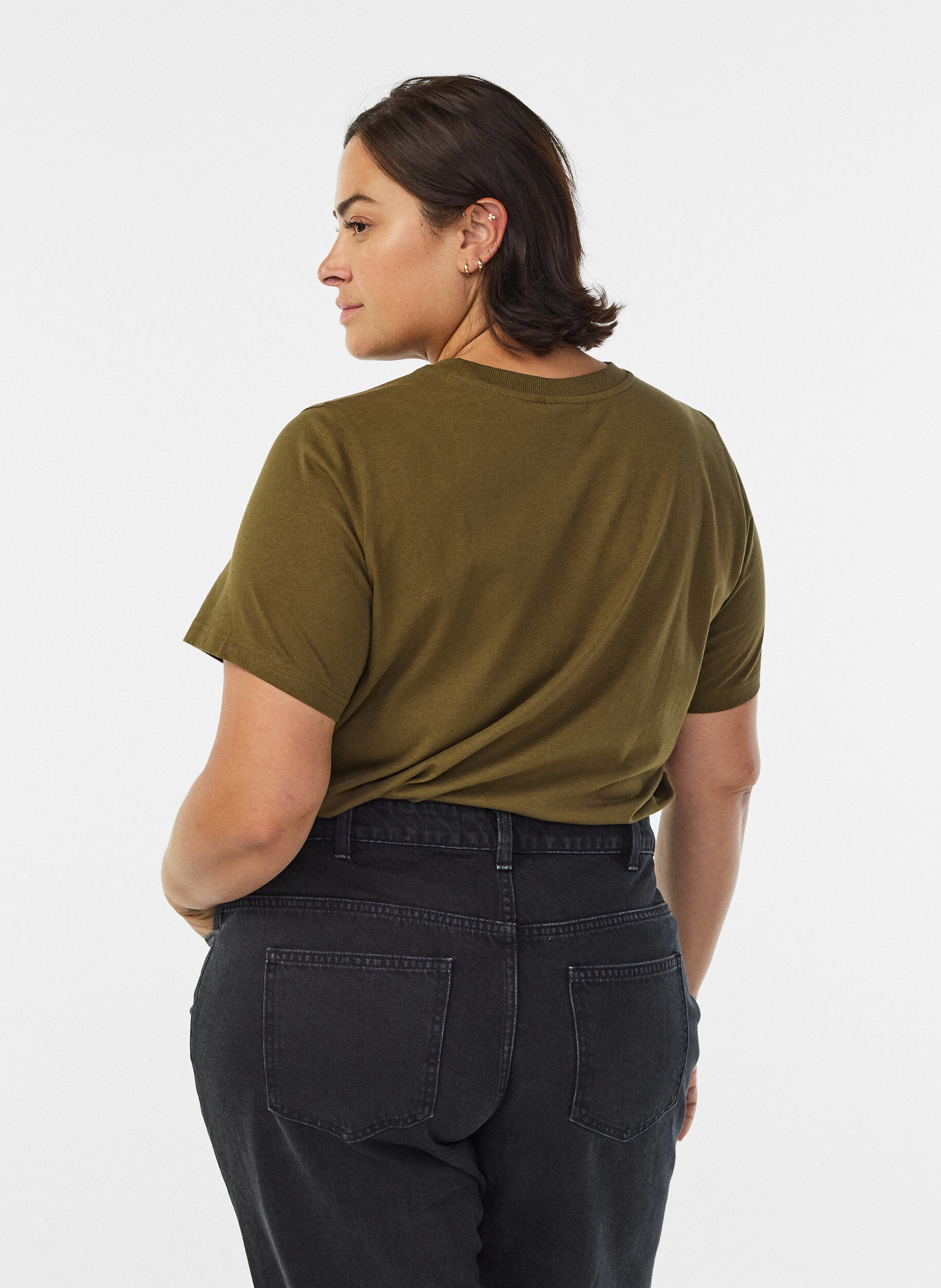 Zizzi Basic-T-Shirt aus Baumwolle mit Rundhalsausschnitt, Gr&uuml;n, Model image number 2