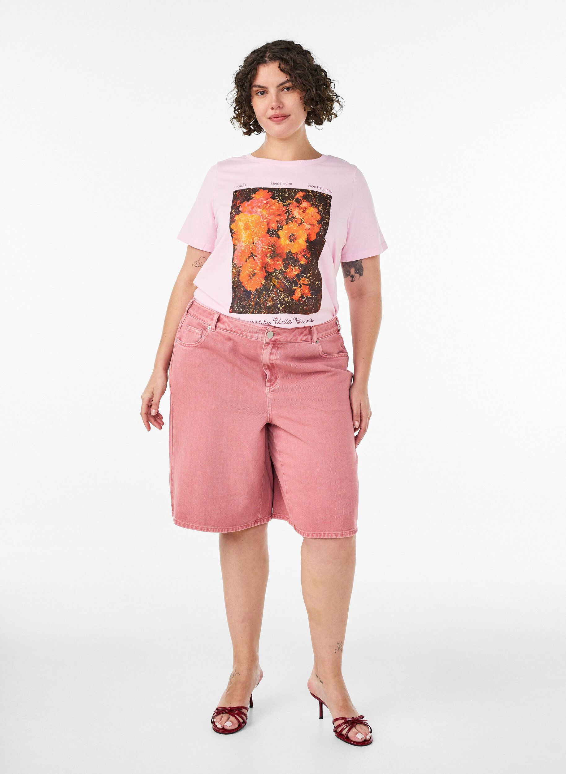 ZizziT-Shirt aus Baumwolle mit Frontprint, Rot, Model image number 1