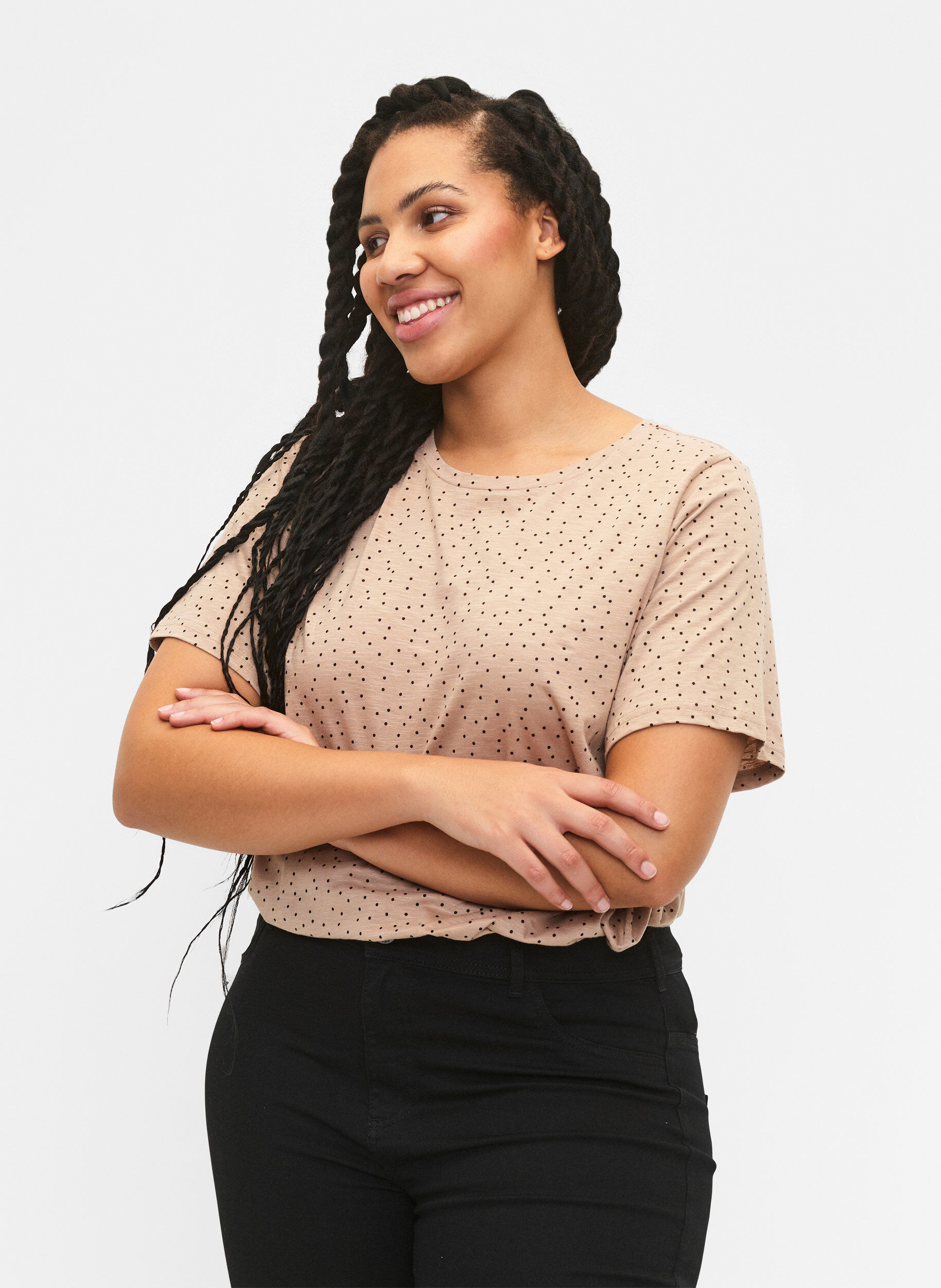 Zizzi T-Shirt aus Bio-Baumwolle mit Punktmuster	, Beige, Model image number 0