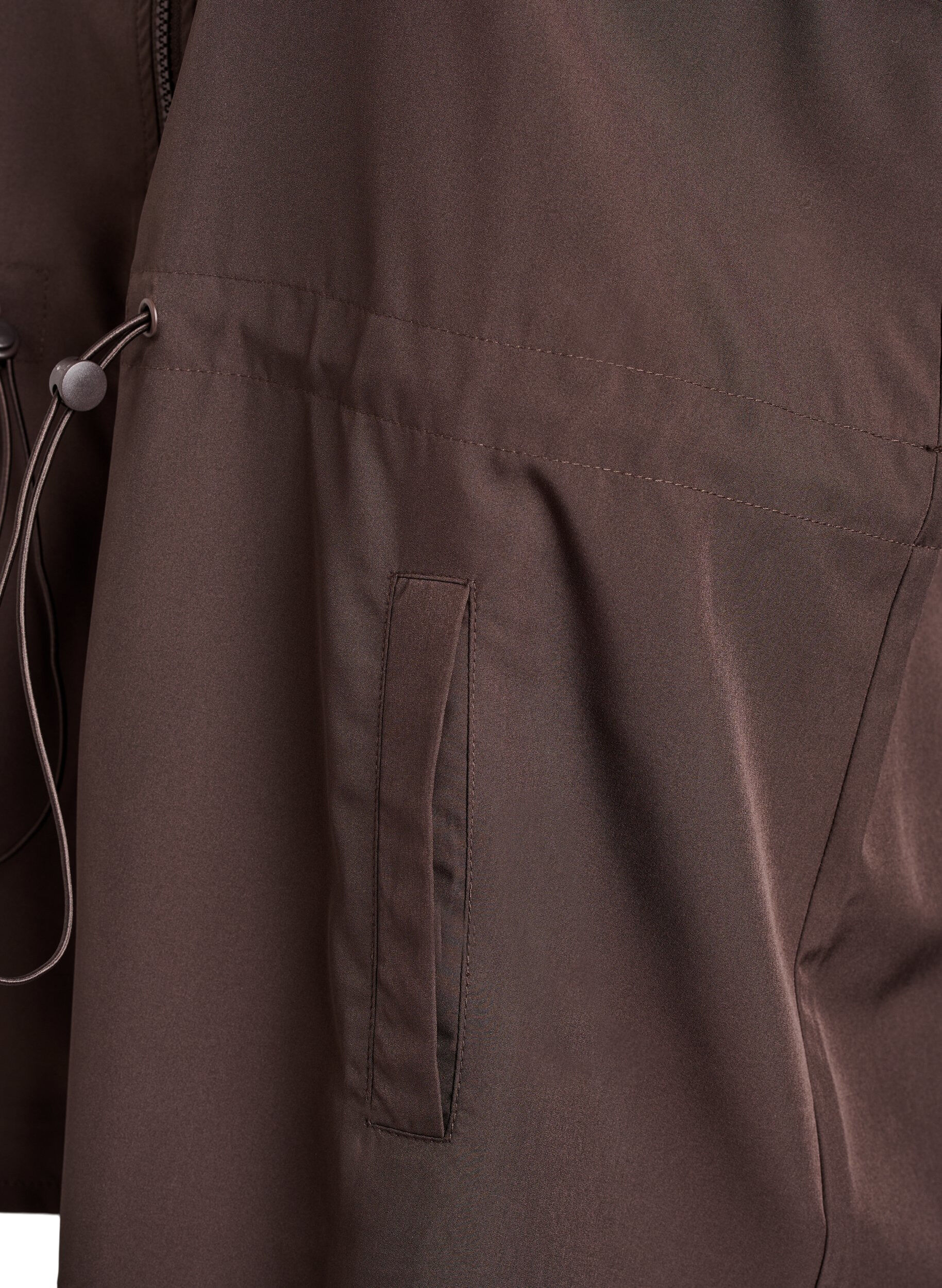 Zizzi &Auml;rmellose Weste mit Gummizug in der Taille, Braun, Packshot image number 3