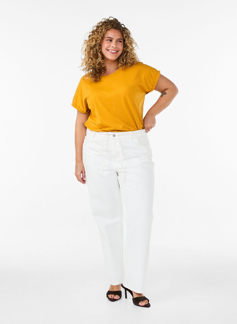 Kurz&auml;rmeliges T-Shirt aus einer Baumwollmischung, Gelb, Model image number 1