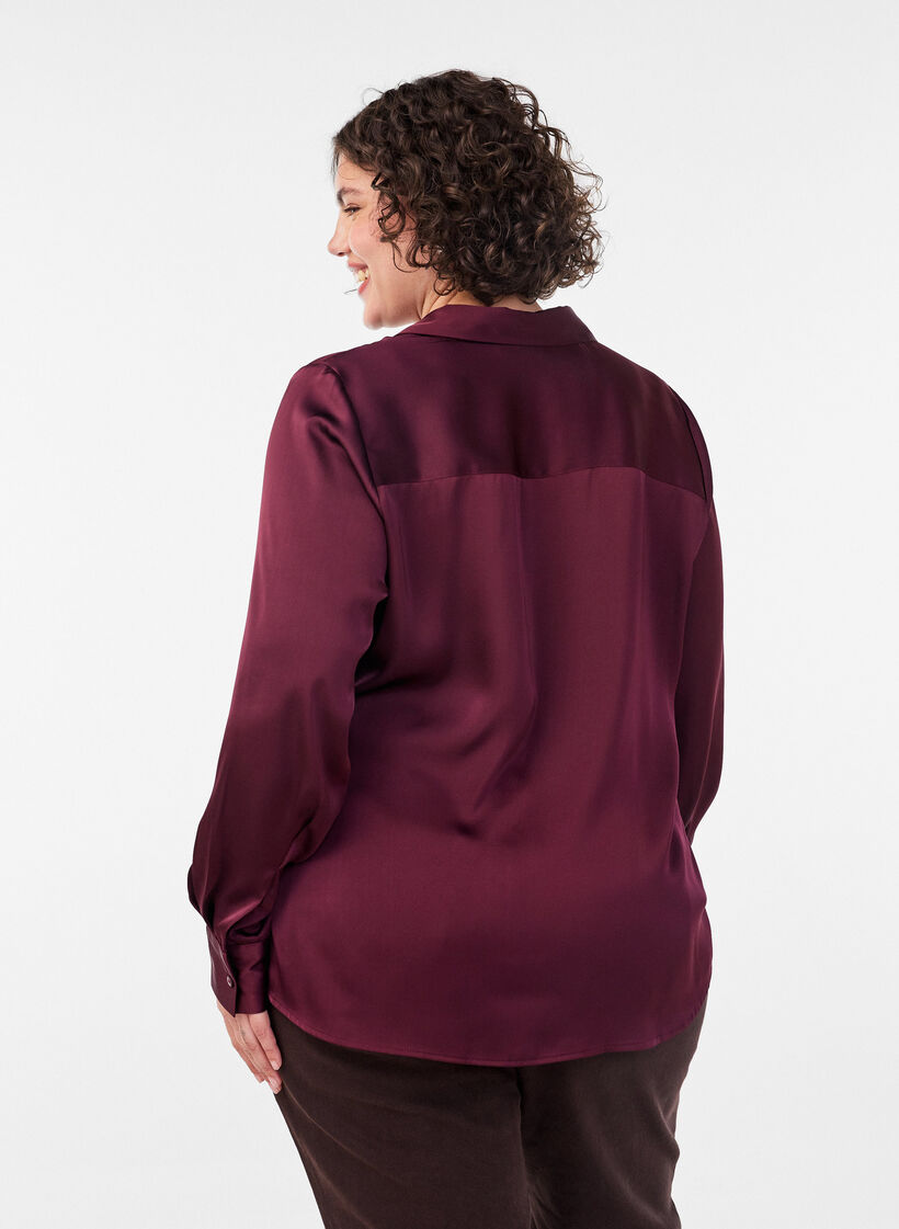 Bluse mit Satin-Optik und Wickeloptik, Rot, Model image number 2