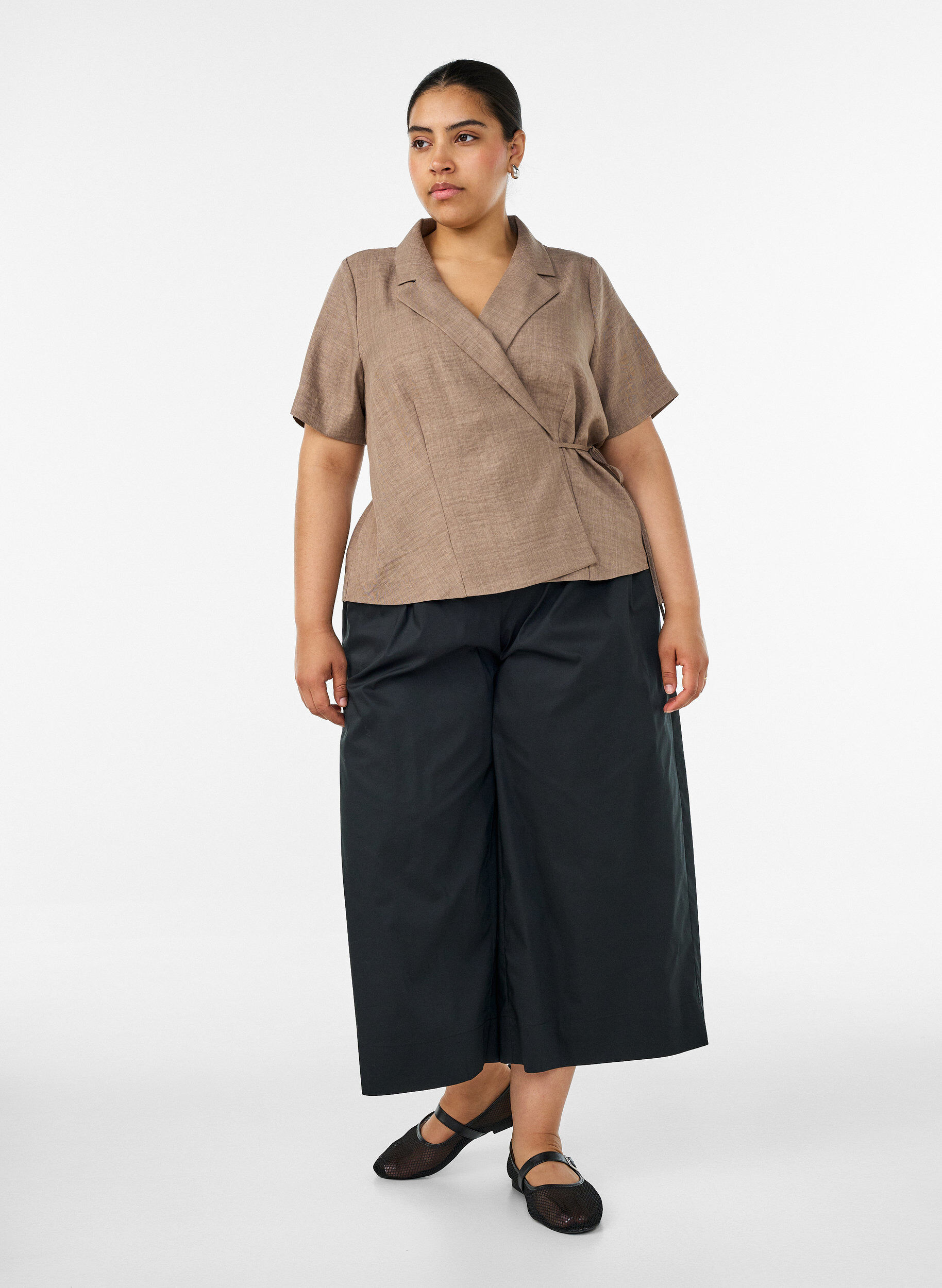 ZizziWickelbluse mit Bindeband, Braun, Model image number 1