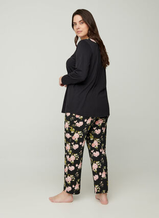 Schlafanzughose aus Baumwolle mit Blumenmuster, Black w. Flower, Model image number 0