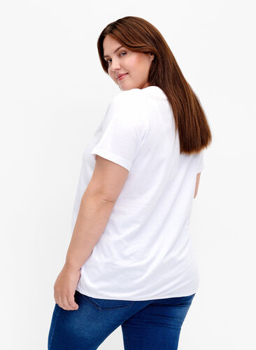 Baumwoll-T-Shirt mit Folien-Druck, B. White w. Believe, Model image number 1