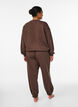 Hoch taillierte Sweatpants mit Taschen, Braun, Model image number 1