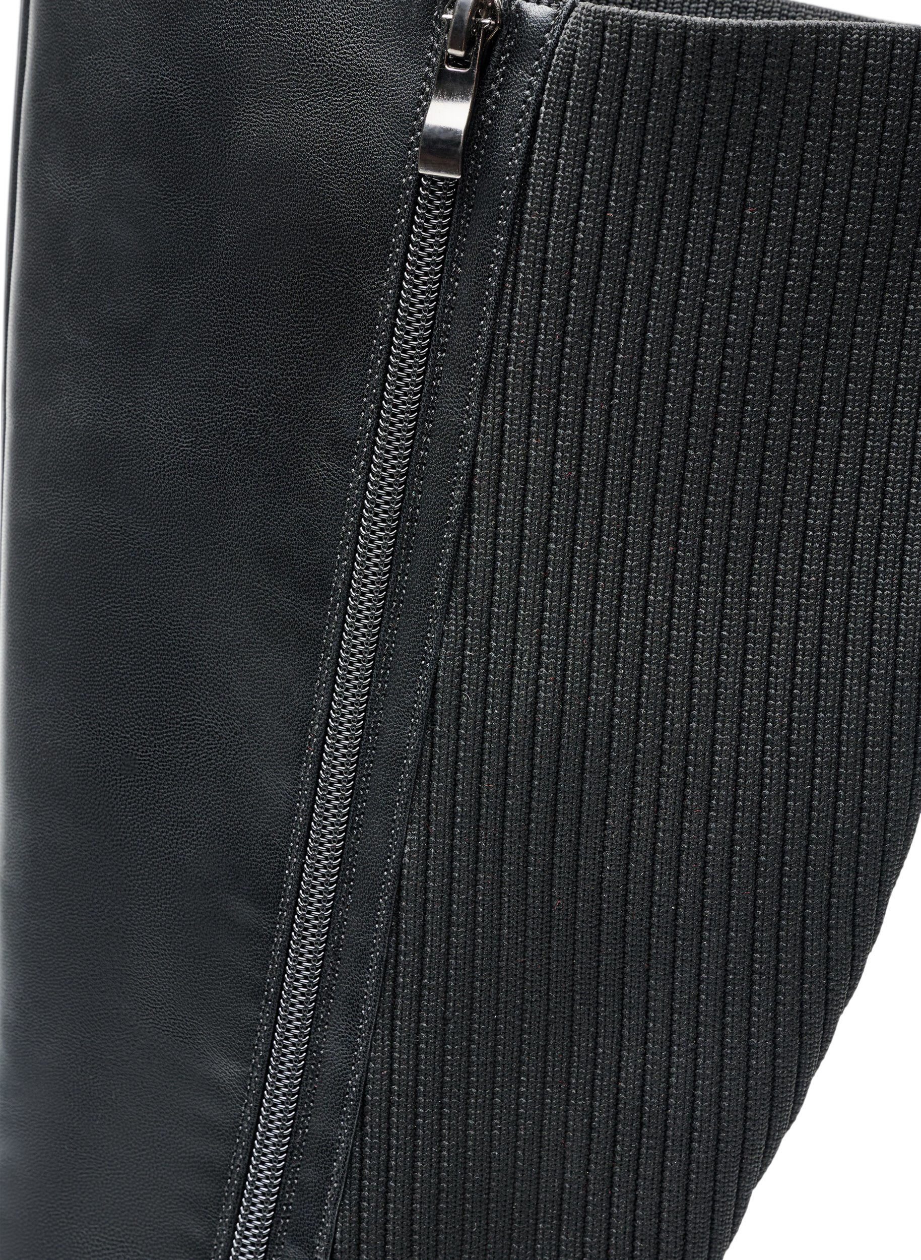 ZizziHoher Stiefel mit Rei&szlig;verschluss und elastischen Eins&auml;tzen, Schwarz, Packshot image number 4