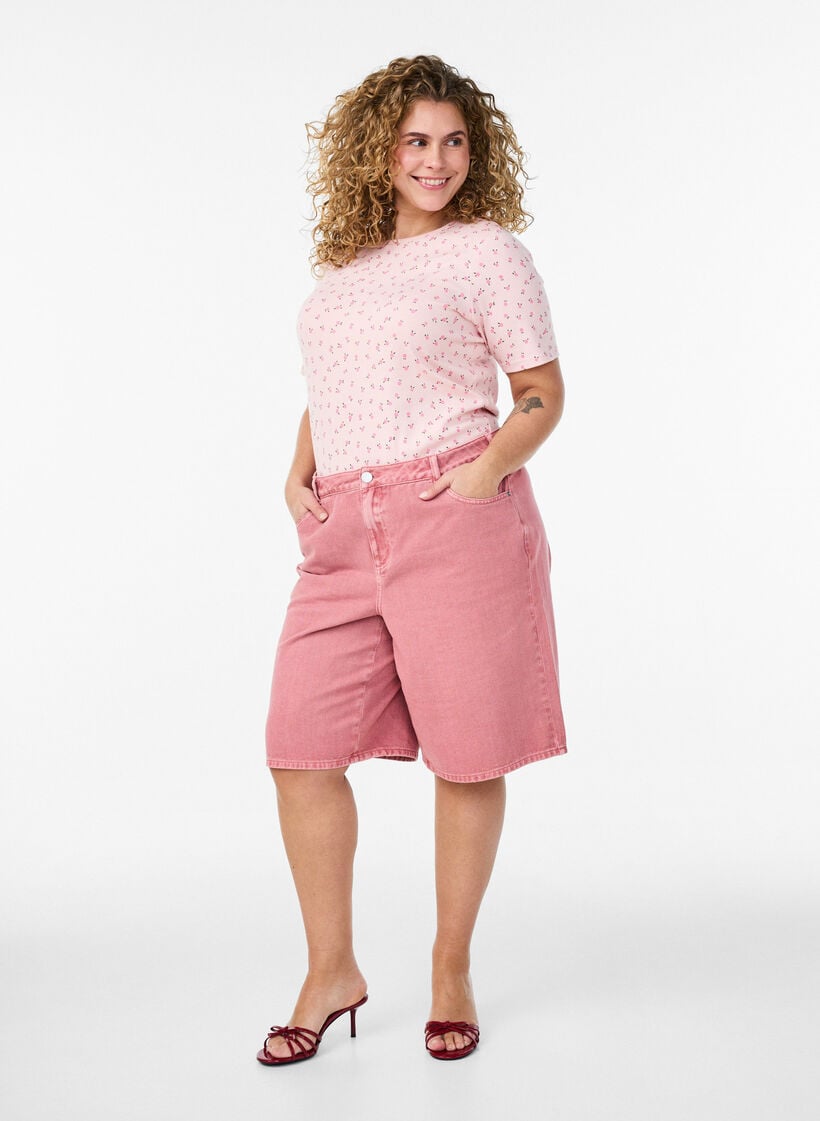 T-Shirt aus Baumwolle mit Allover-Druck, Rot, Model image number 1