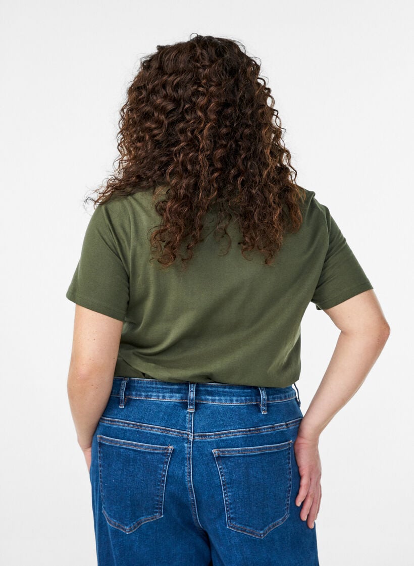 T-Shirt aus Baumwolle mit dekorativem Frontdetail, Gr&uuml;n, Model image number 2