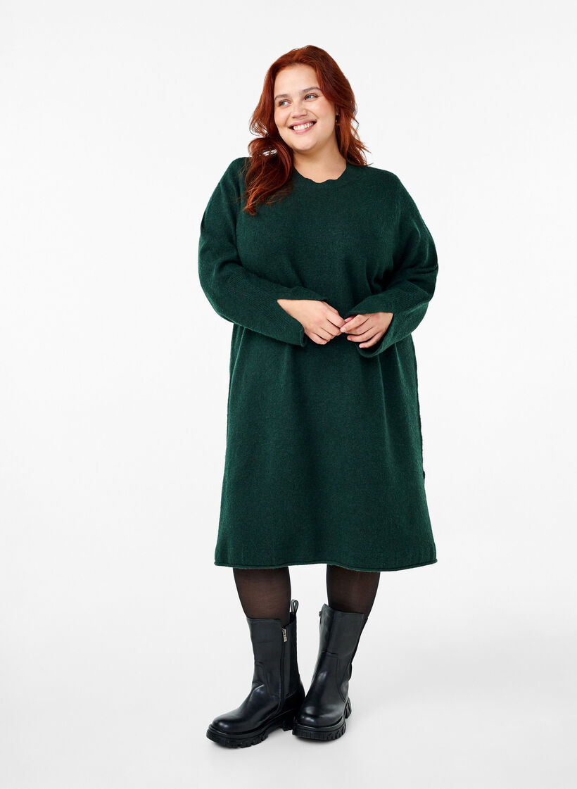 Strickkleid mit Rundhalsausschnitt und Schlitz, Scarab Mel., Model image number 2