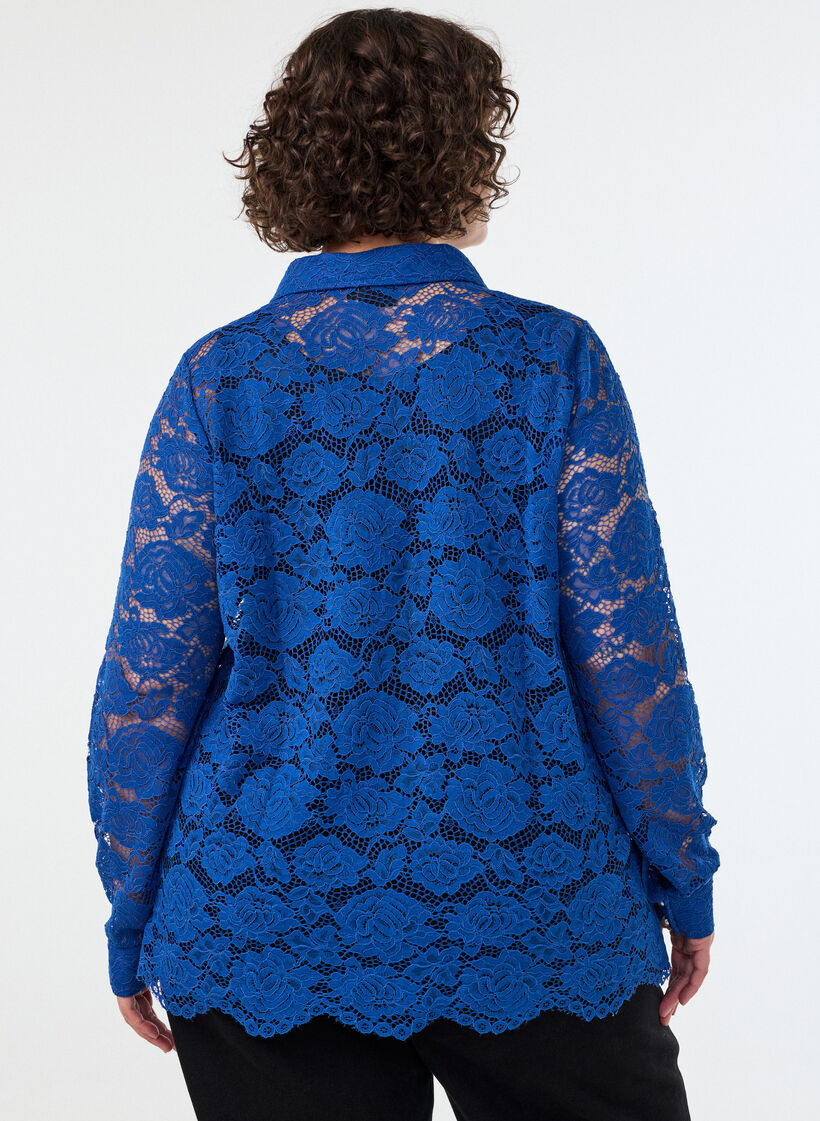 Spitzenbluse mit Perlenkn&ouml;pfen, Blau, Model image number 2