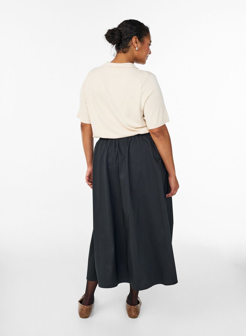 Feinstrick-Poloshirt mit kurzen &Auml;rmeln, Beige, Model image number 1