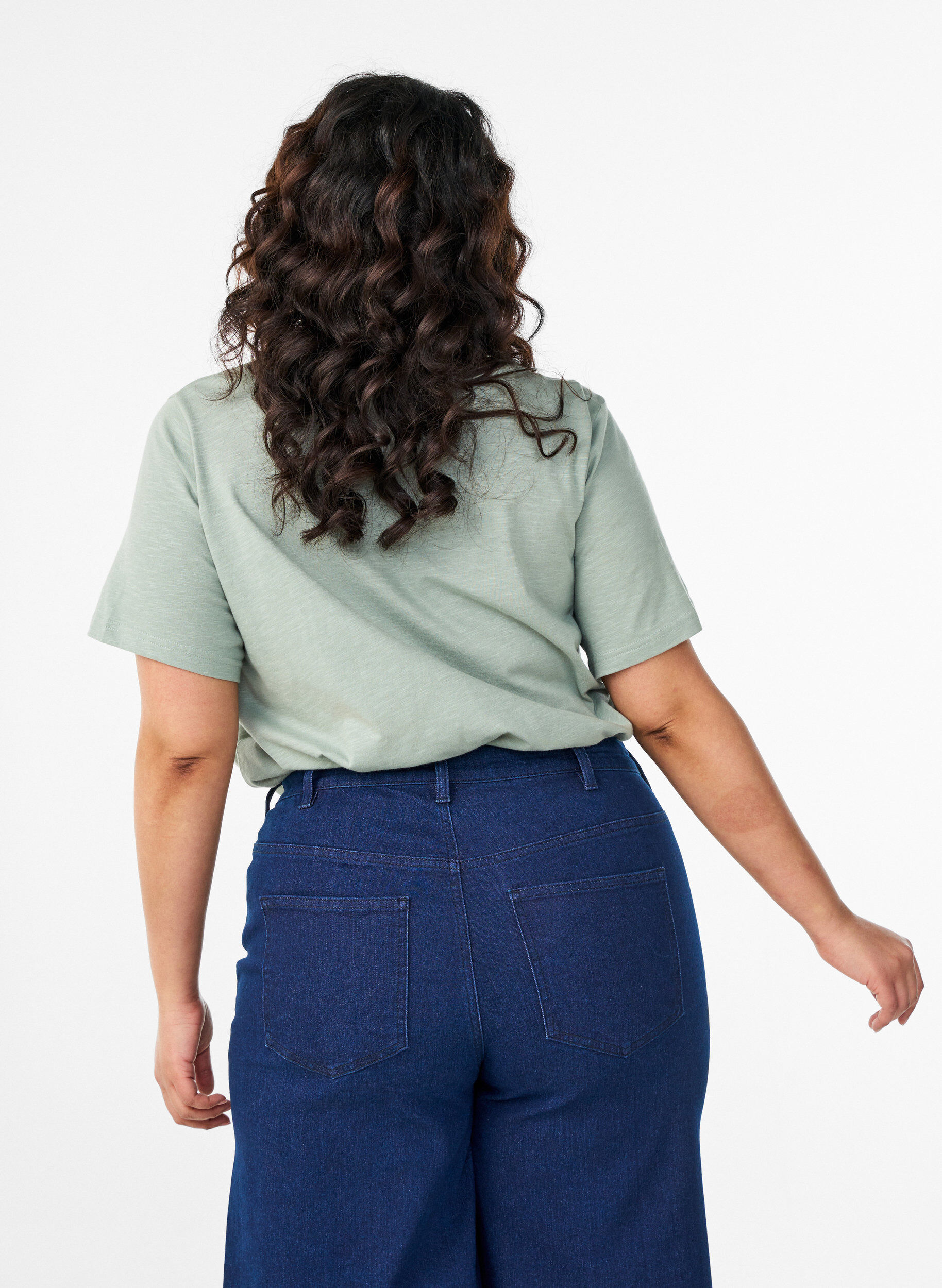 Zizzi T-Shirt mit Knopfleiste, Gr&uuml;n, Model image number 2