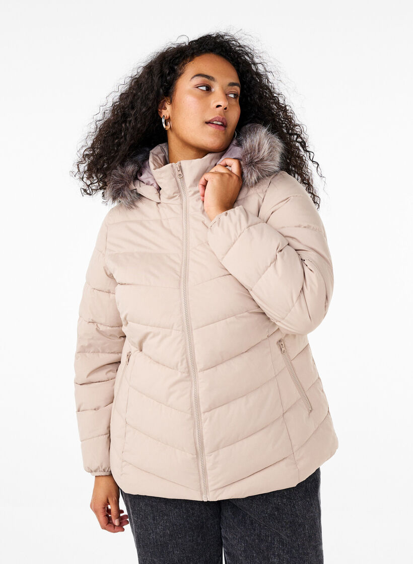 Kurze Steppjacke mit Kapuze, Beige, Model image number 0