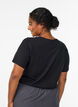 T-Shirt mit Print, Schwarz, Model image number 2