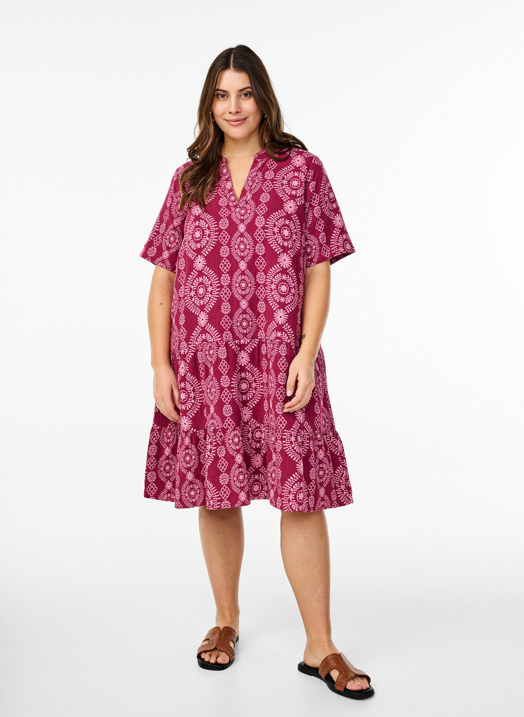 Zizzi Kurzes Kleid aus Baumwollmusselin mit Muster, 9992, Model image number 1