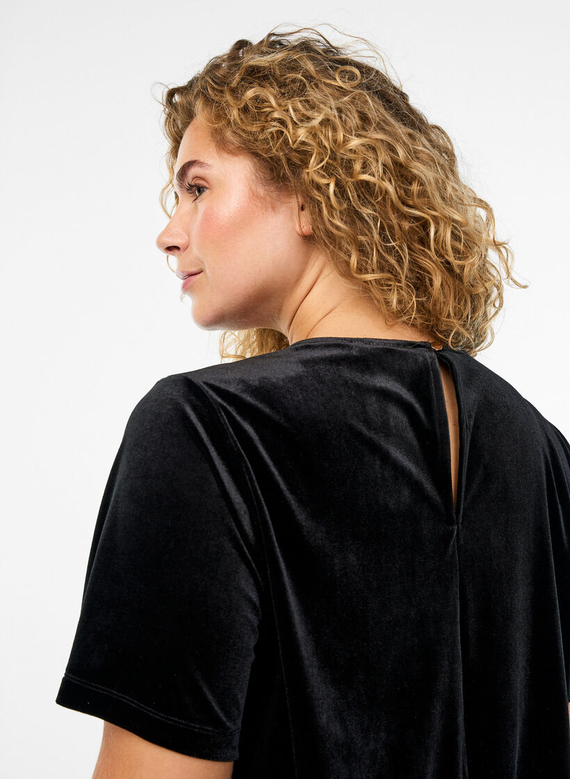 Kurzärmeliges Top aus Velours, Schwarz, Model image number 3