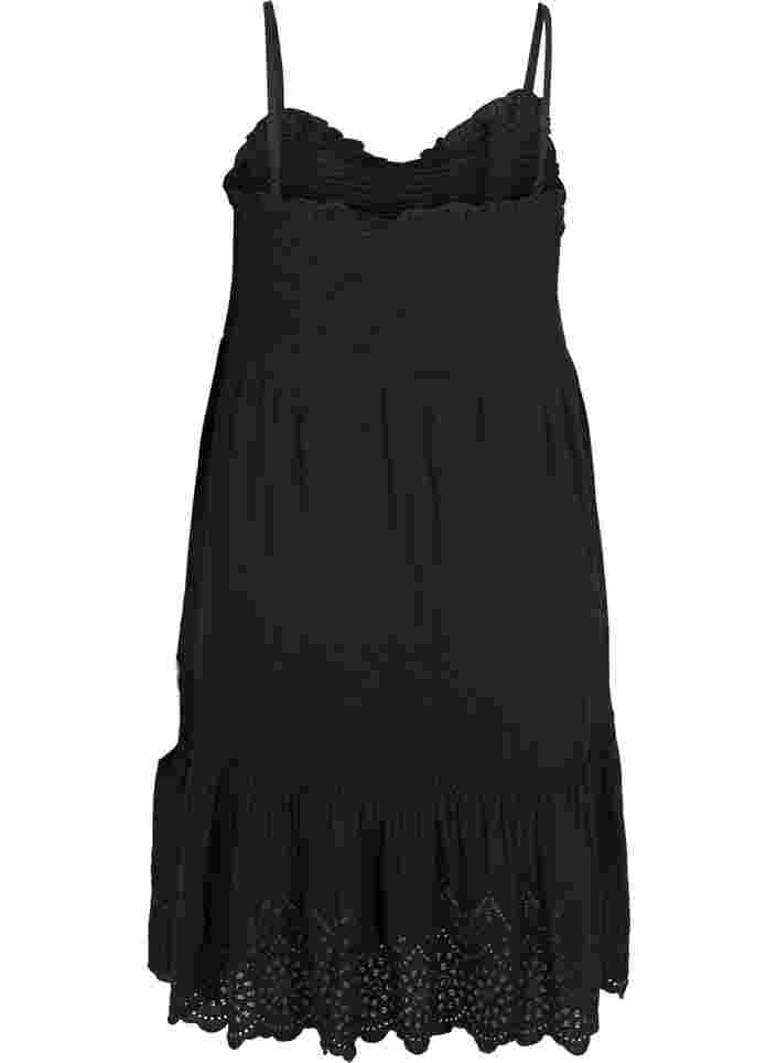 Viskose Strandkleid mit Smock und Lochstickerei, Black, Packshot image number 1