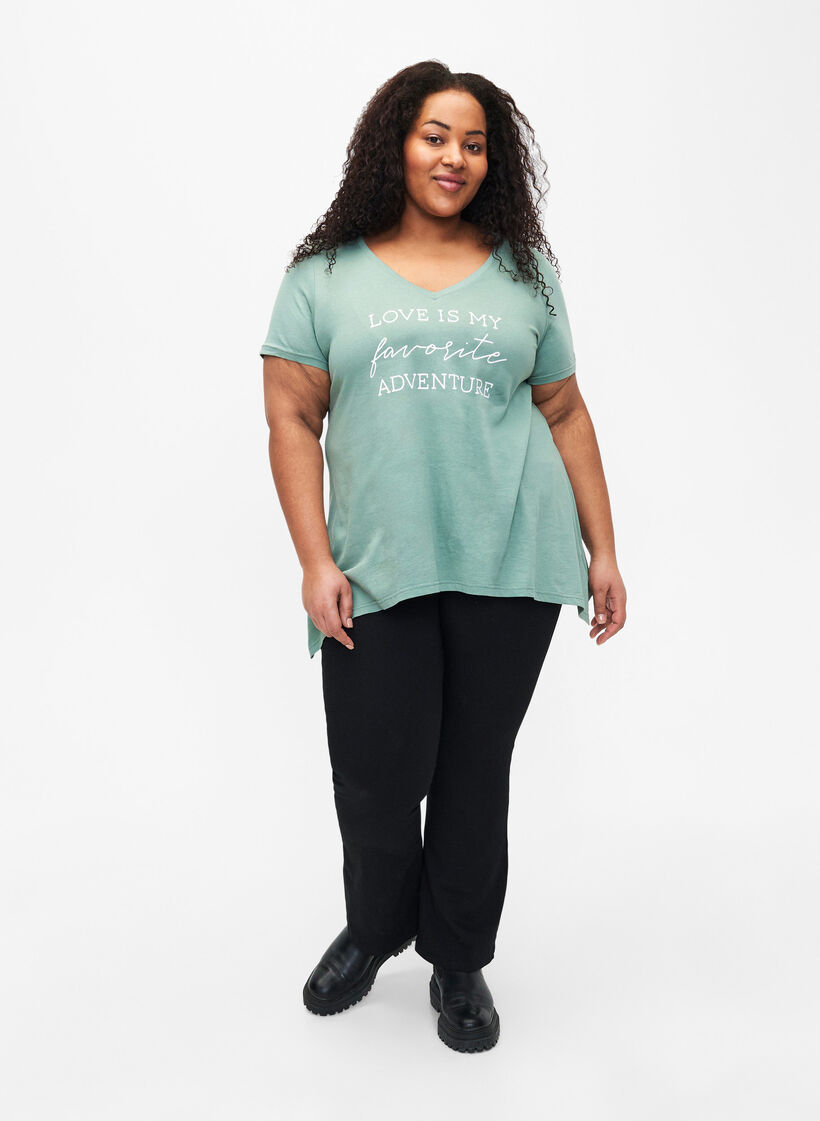 Baumwoll-T-Shirt mit kurzen Ärmeln, Chinois G. W. Love, Model image number 2